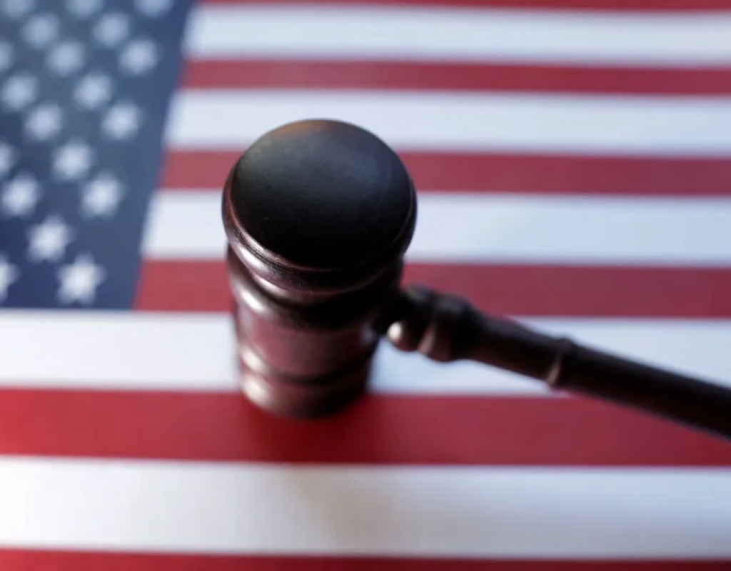 2025-02-14T123830Z_1_LYNXMPEL1D0H5_RTROPTP_4_USA-LEGAL