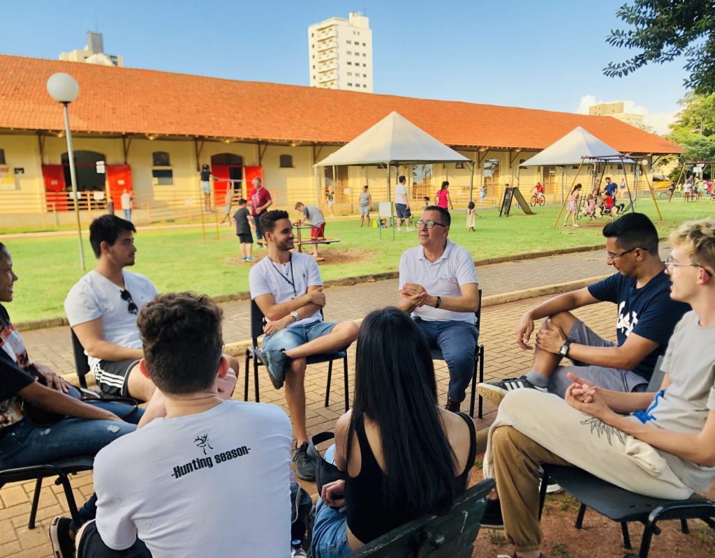 A Estação da Paulista recebe neste sábado novo encontro do Clube Poliglota da cidade