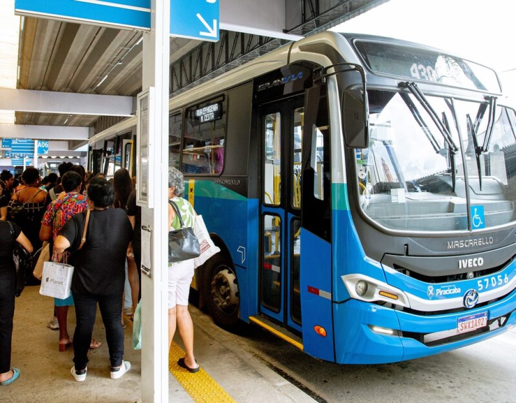 Foto: A primeira viagem saindo do bairro Jardim Costa Rica, sentido Terminal da Pauliceia, será antecipada em quatro minutos
