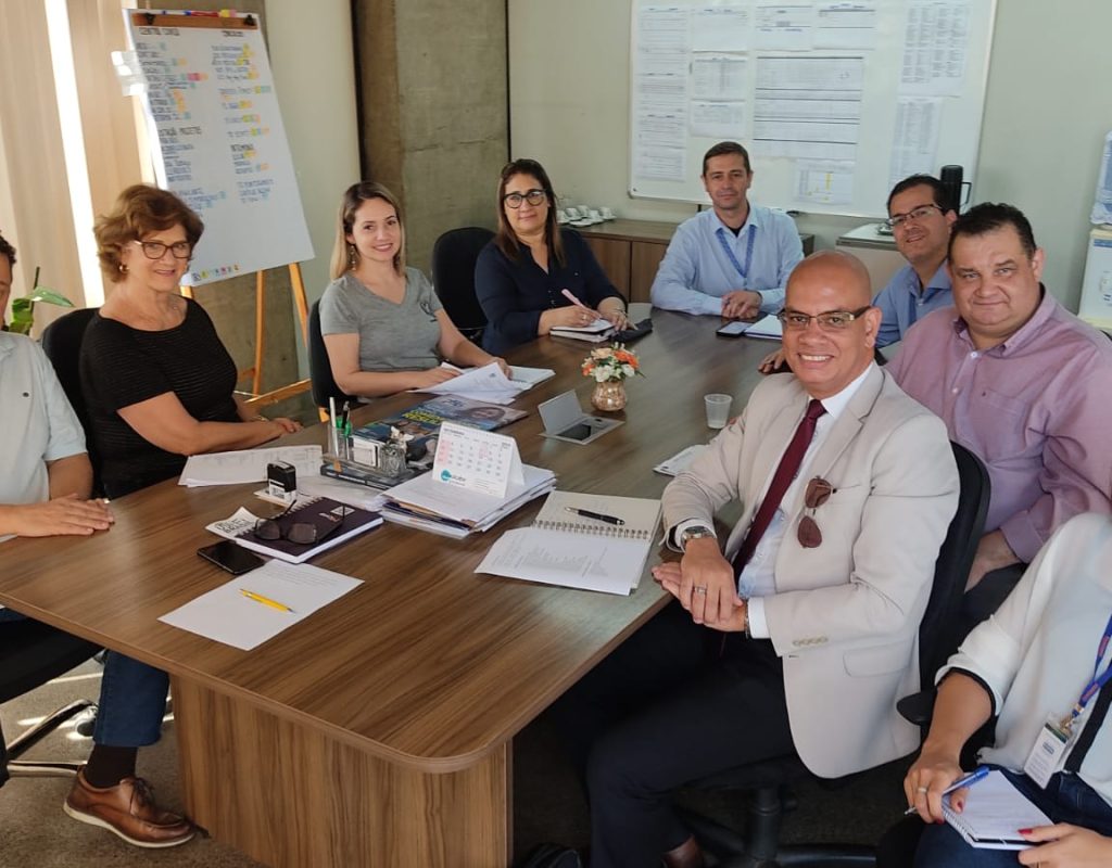 A reunião que oficializou o convênio aconteceu na última sexta-feira na secretaria de Administração (Semad)