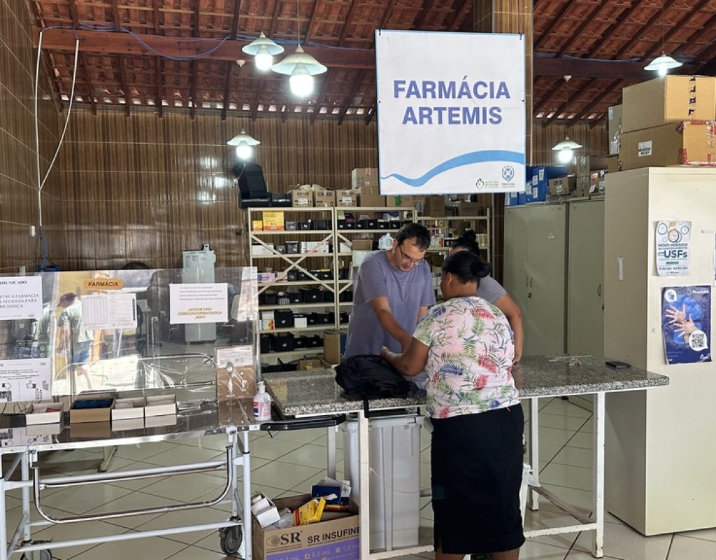 Atendimento na farmácia de Artemis será suspenso nesta sexta-feira, 07, para mudança de endereço