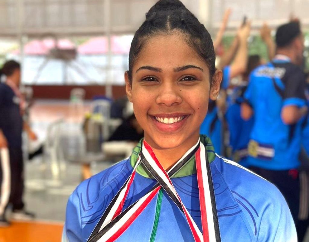 Bárbara Borges, atleta Bolsa Esportiva do Karatê