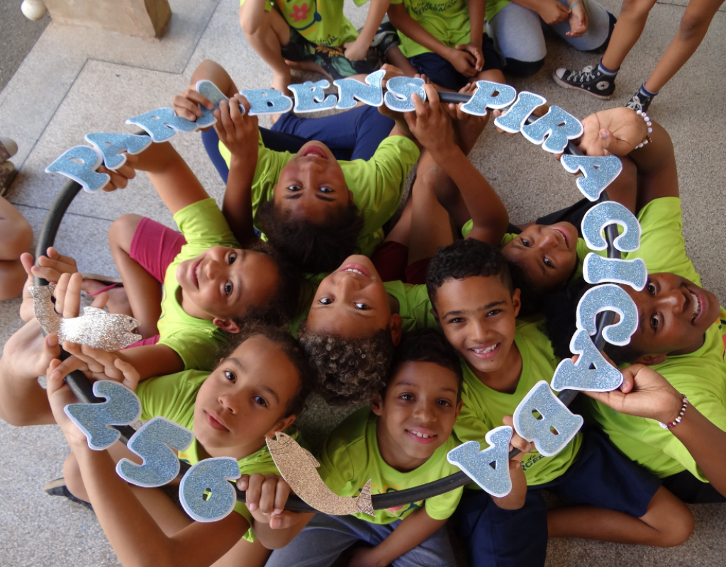 Criancas-e-adolescentes-do-CCInter-Jaragua-durante-atividade-alusiva-aos-256-anos-de-Piracicaba