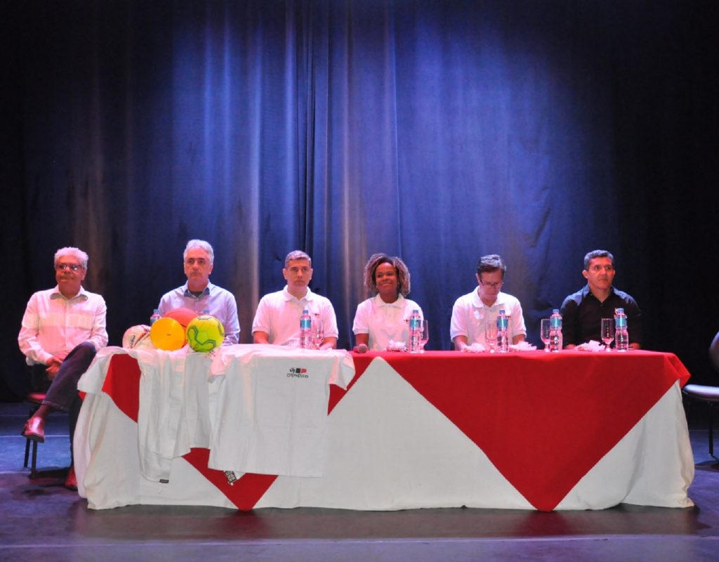 Da esq para dir - Fábio Negreiros, Hermes Balbino, Beto de Souza, Coronel Helena Reis, Paulo Merino e Ricardo Machado- foto- Alexandre Nascimento-Selam