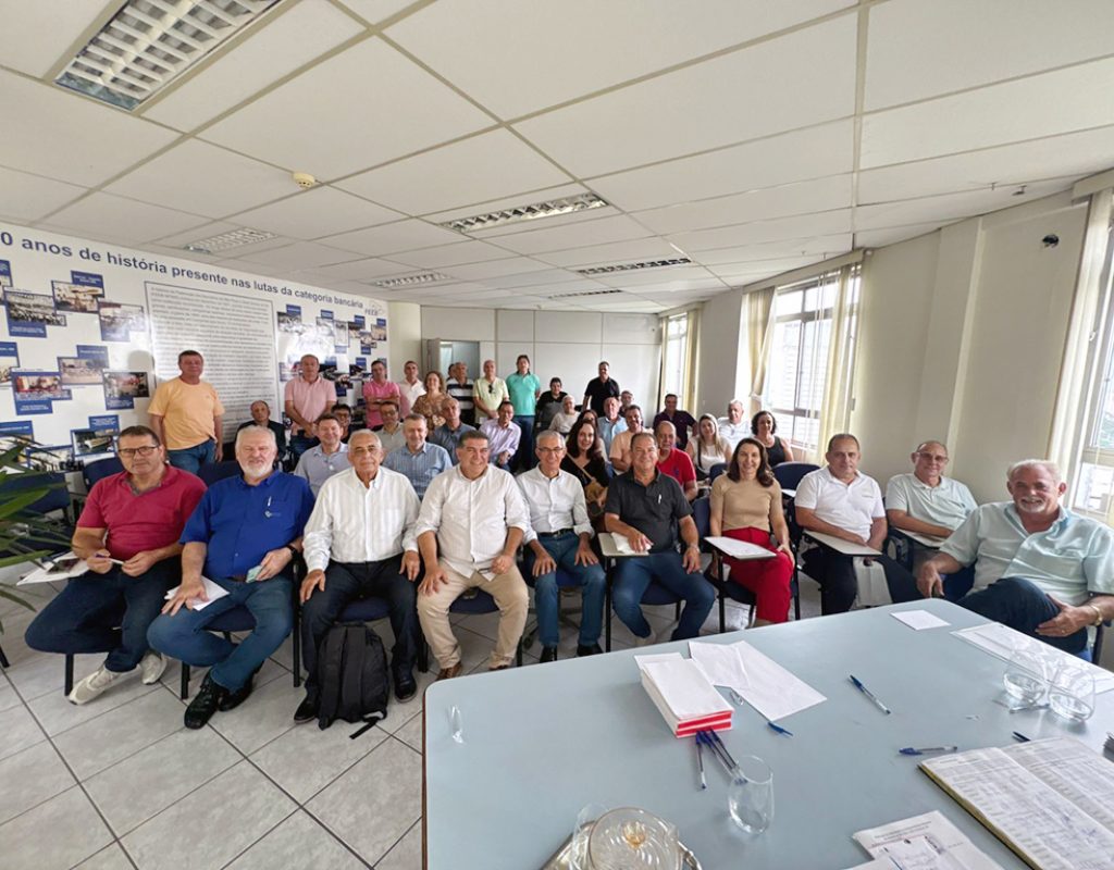 Diretores da FEEB durante a última reunião de 2024 em São Paulo