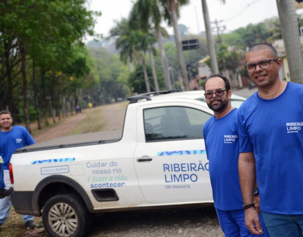 Equipe do Programa Ribeirão Limpo vistoria cerca de 150 pontos por dia