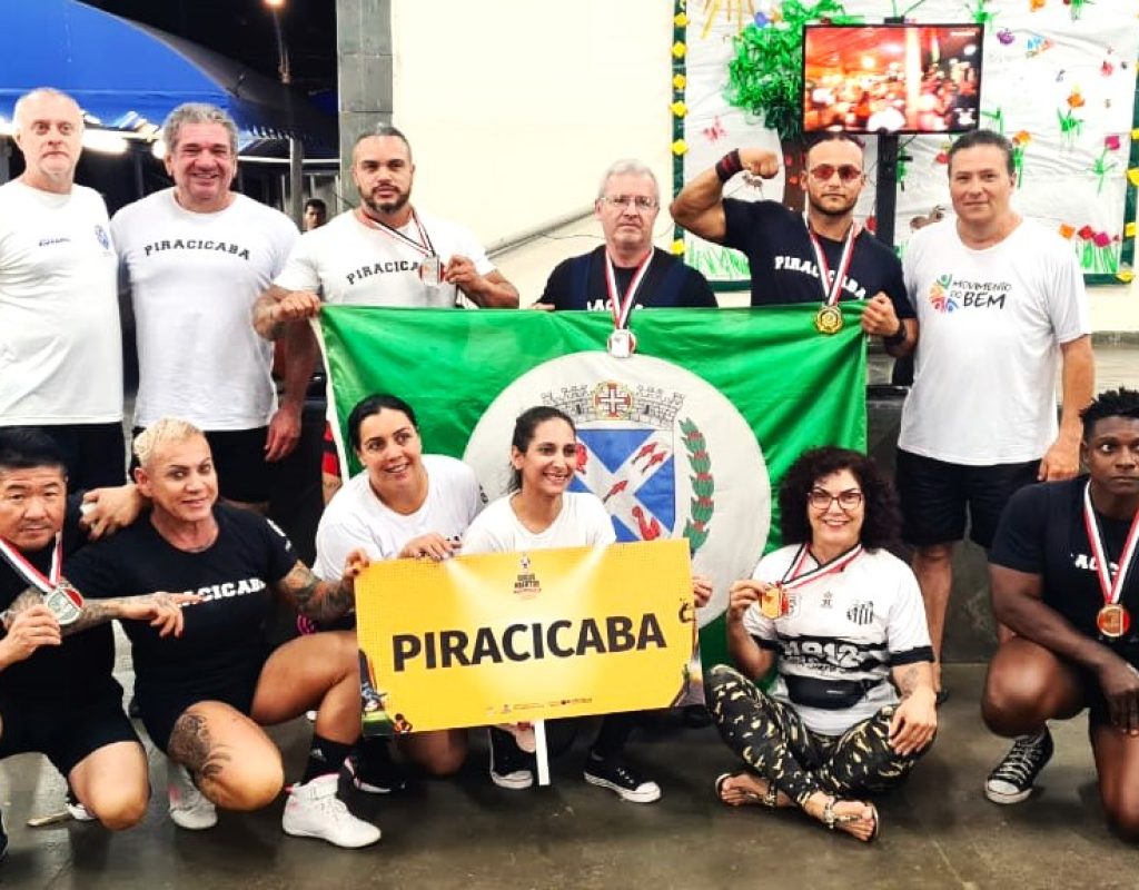 Equipe piracicabana de supino raw