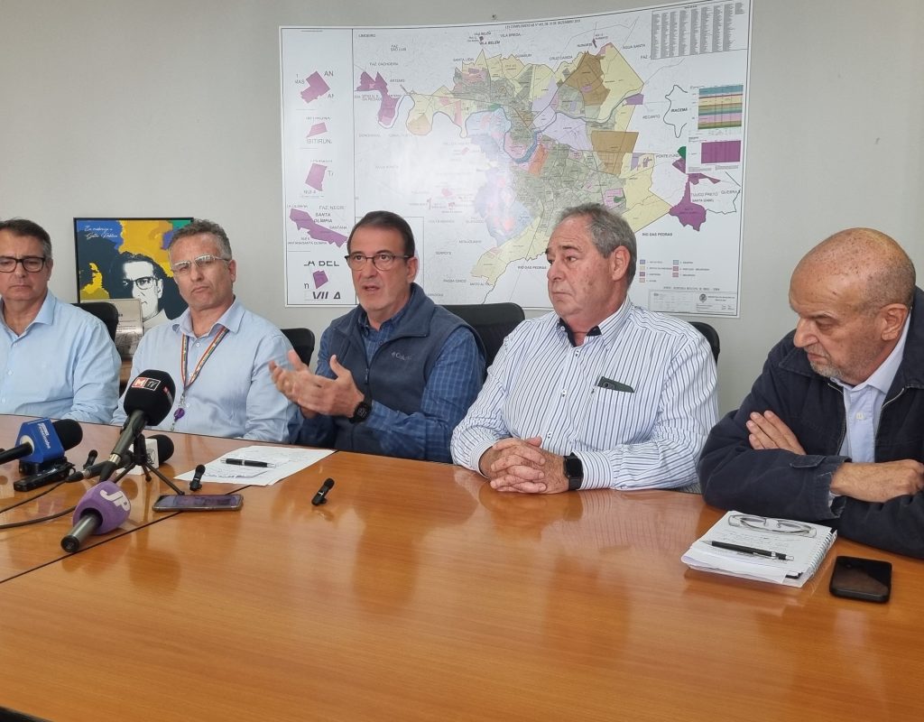 Evandro Fischer, Adriano Queiroz, Luciano Almeida, Ronaldo Cançado e Artur Santos durante a coletiva de imprensa realizada hoje, 10-07