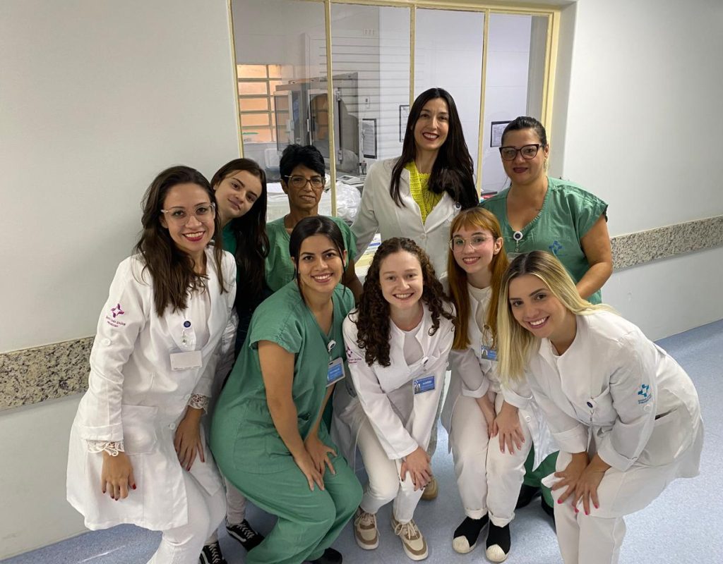 FOTO1 - Equipe de nutrição do lactário do hospital