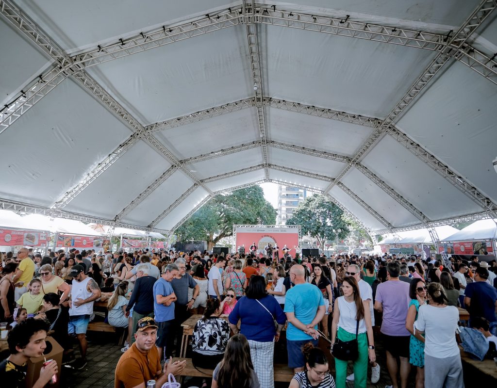 Festival Comida na Rua teve público de cerca de 8 mil pessoas na quinta edição