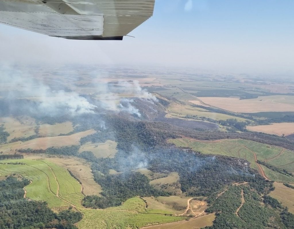 No mês passado, um incêndio atingiu área de mata próxima à Estação Ibicatu