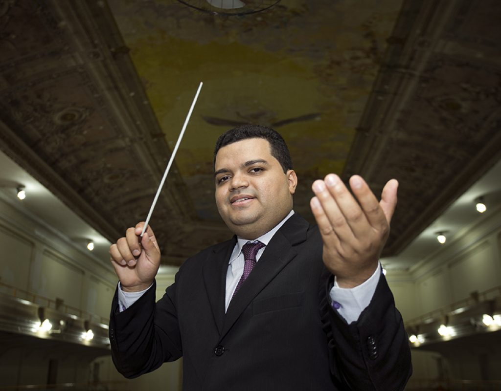 Maestro Anderson de Oliveira (Crédito Paulo Lima)