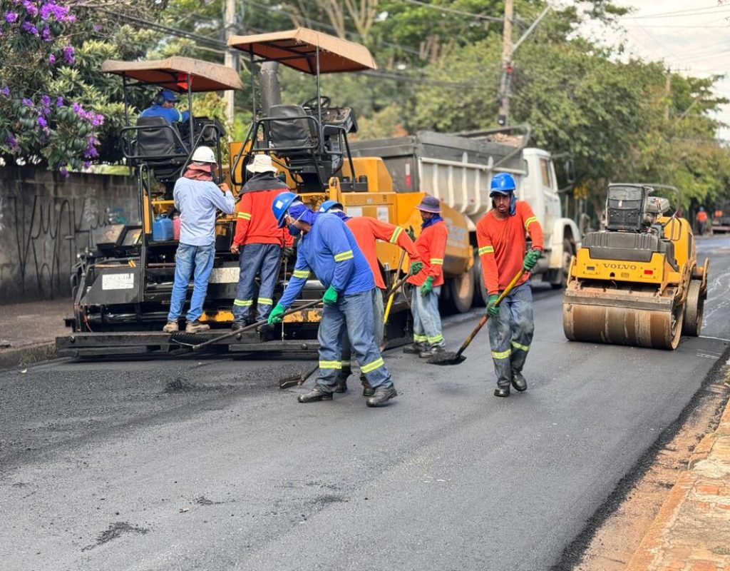 Na Paulista, a avenida Dr. João Conceição começou a ser recapeada e deve ser concluída na próxima semana (1)