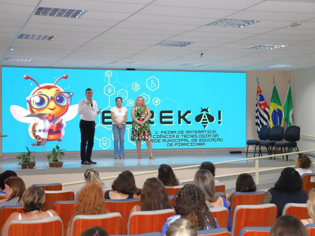 O Secretario de Educação Bruno Roza, falou da importância da feira para divulgar as boas práticas que vem sendo executadas na Educação Municipal