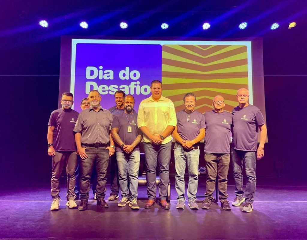 O lançamento do Dia do Desafio contou com a presença do secretário-executivo de Esportes, Claudinei Arruda, além de coordenadores e professores da pasta