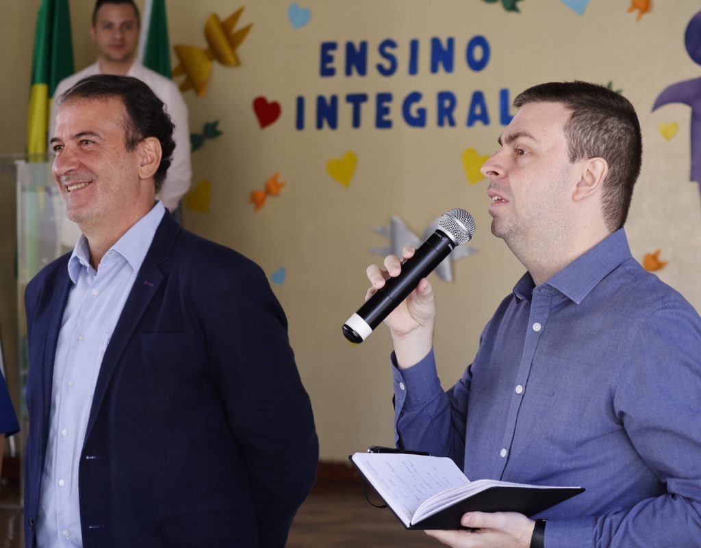 O secretário de educação Bruno Roza reforçou as expectativas com o programa, que deve atender cerca de 90 classes até o fim do ano
