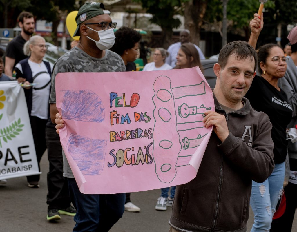 Participantes da Caminhada Inclusiva de 2022