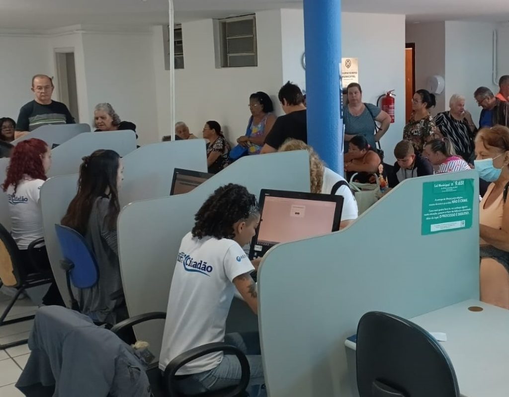 Poupatempo Municipal é um ponto fixo para cadastramento do Cartão Pira Cidadão