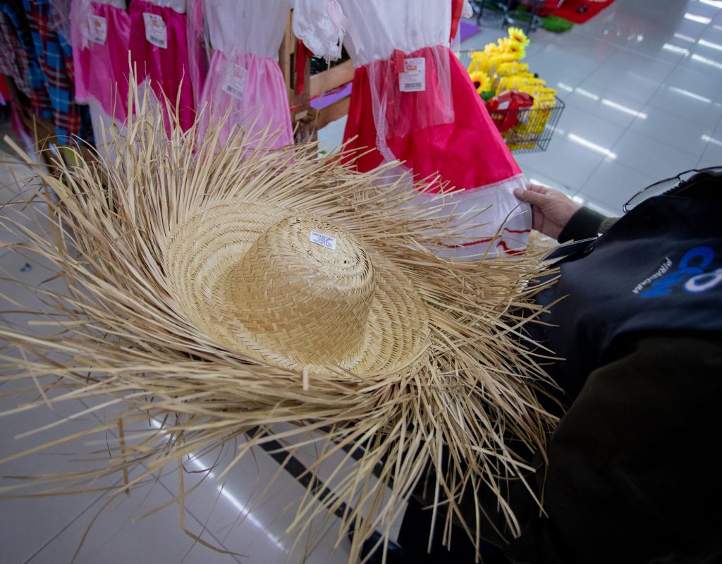 Produtos de festa junina foram fiscalizados pelos agentes do Procon