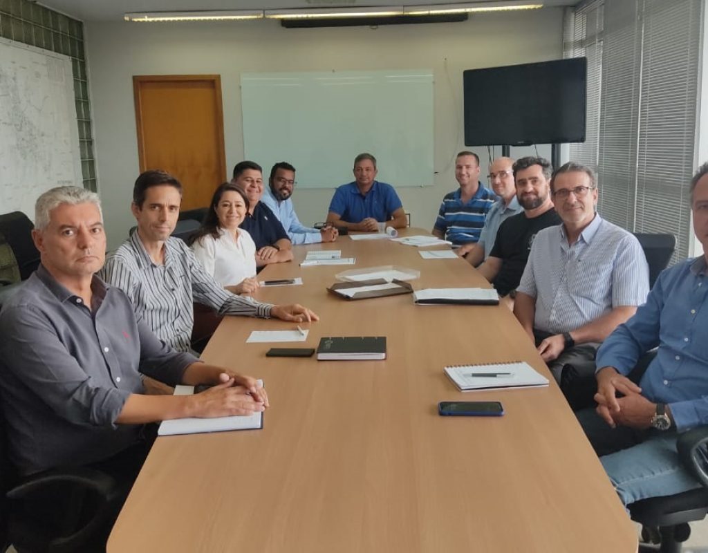 Reunião aconteceu no gabinete do prefeito na tarde de hoje