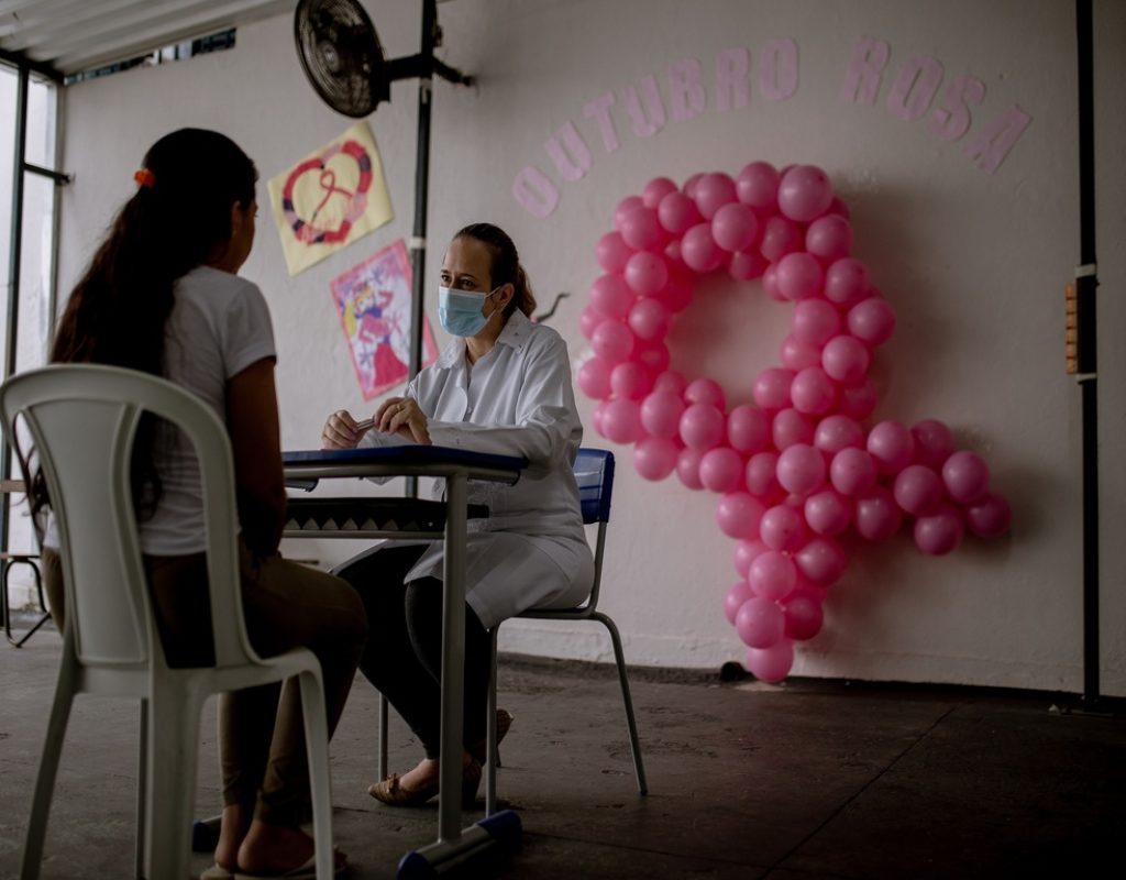 Saúde intensifica ações de prevenção ao câncer durante o Outubro Rosa. (1)