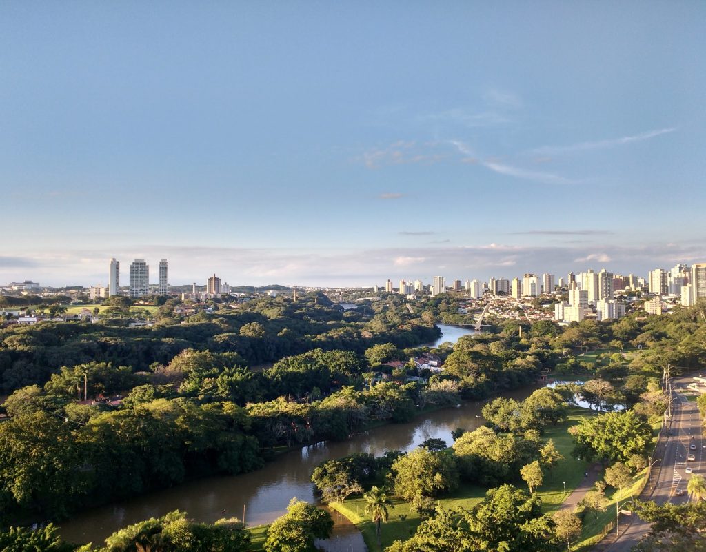 Vista do Parque da Rua do Porto, Piracizaba - Eleni Destro