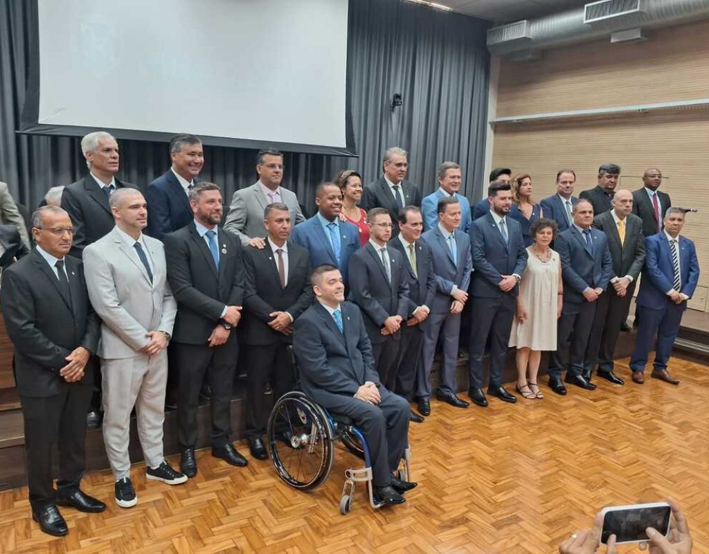 Helinho Zanatta Assume Prefeitura de Piracicaba. (Foto: Jornal Folha de Piracicaba)