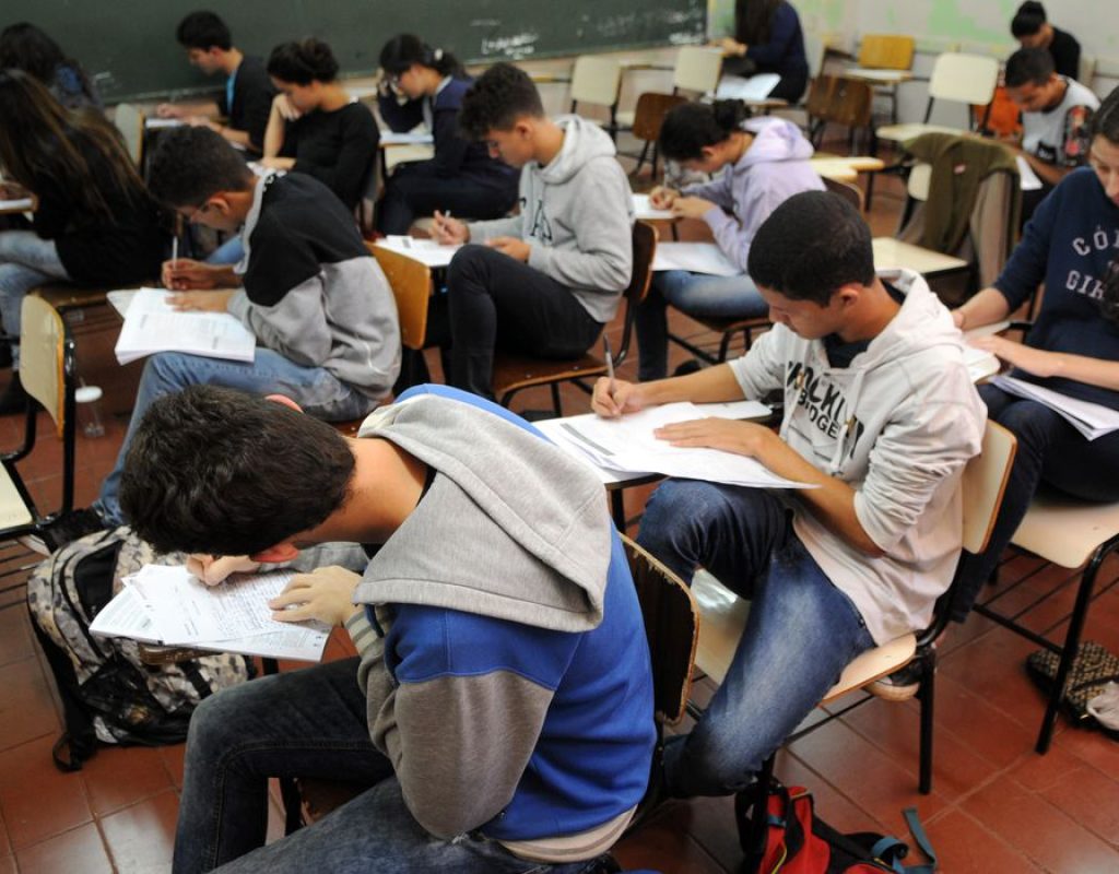 Estudantes brasilienses concluem simulado do Enem
Colégio Setor Oeste, Asa Sul, Brasília, DF, Brasil 7/7/2016 Foto: Gabriel Jabur/Agência Brasília.