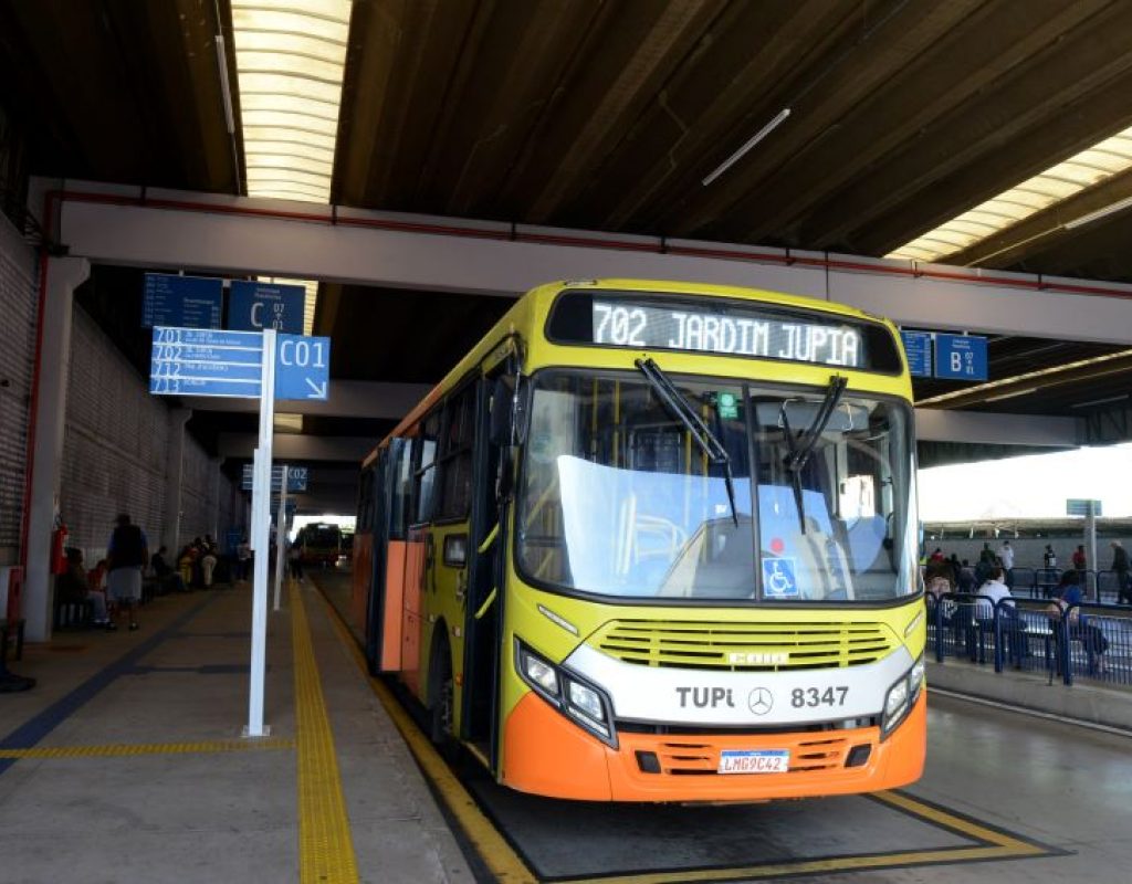 ok Linha 702-Jupia tera mais um onibus a partir de 13 de junho - Foto Justino Lucente