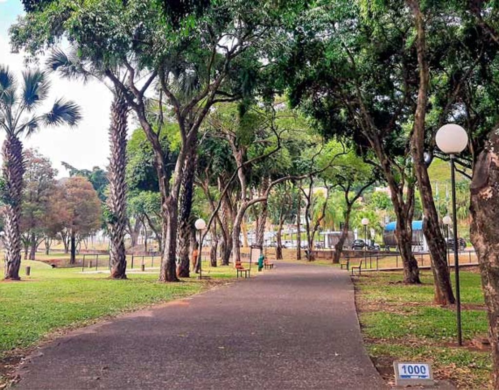 Parque da Rua do Porto Aberto até 21h