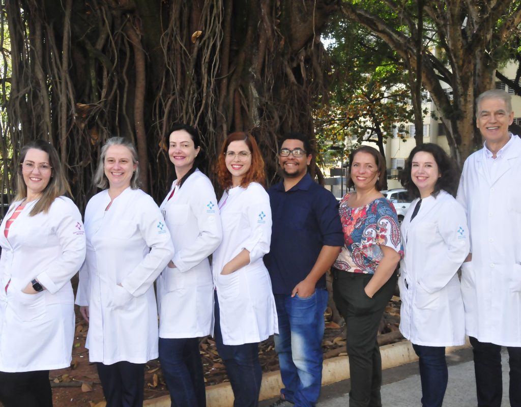 Foto: Membros da equipe de psicólogos da Santa Casa de Piracicaba